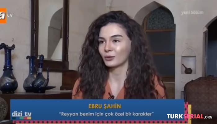 сериал Интервью актёров сериала Ветреный с русской озвучкой: Эбру Шахин, Акын Акынозу